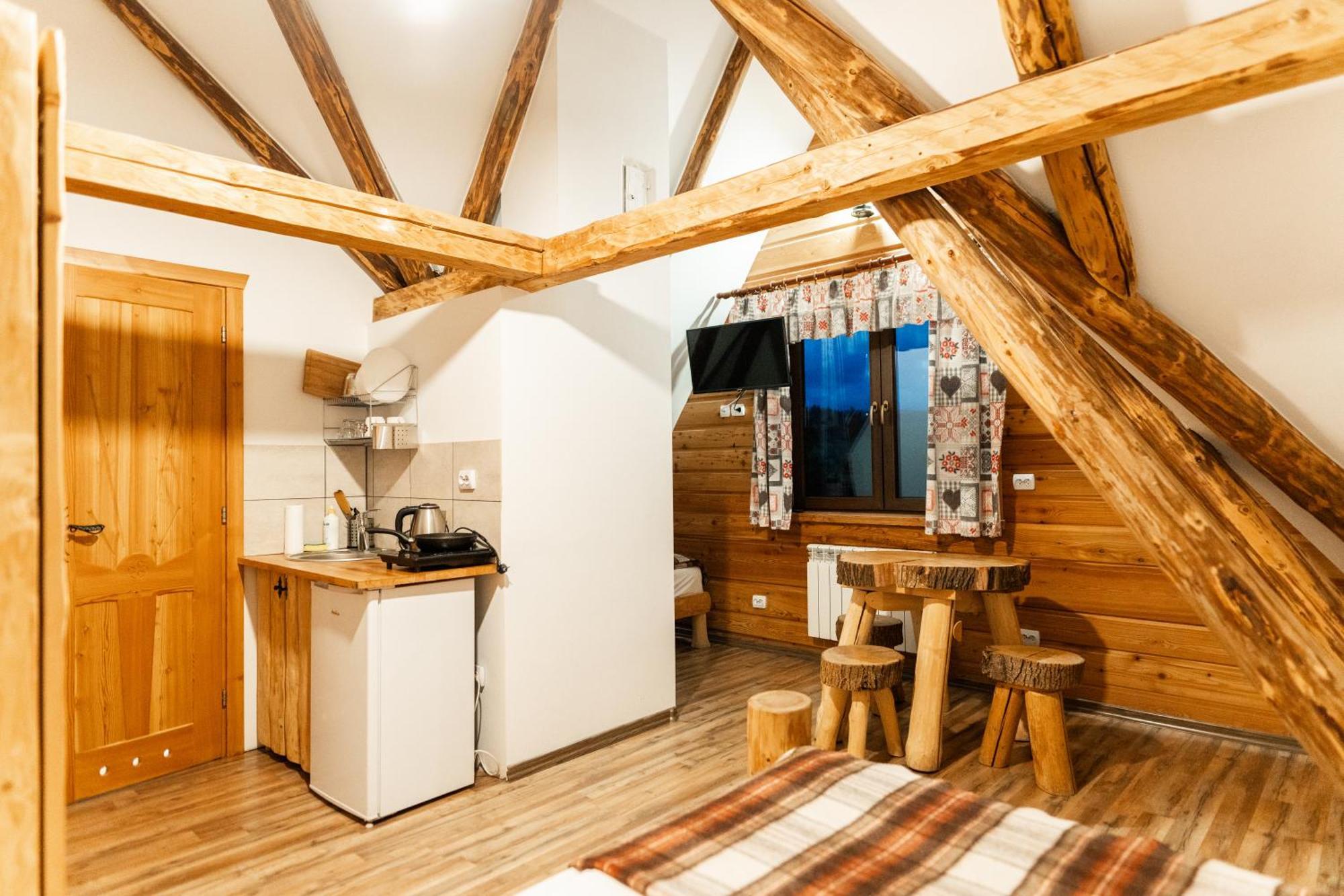 Ku Sosnie Apartment Буковина Татжанска Екстериор снимка