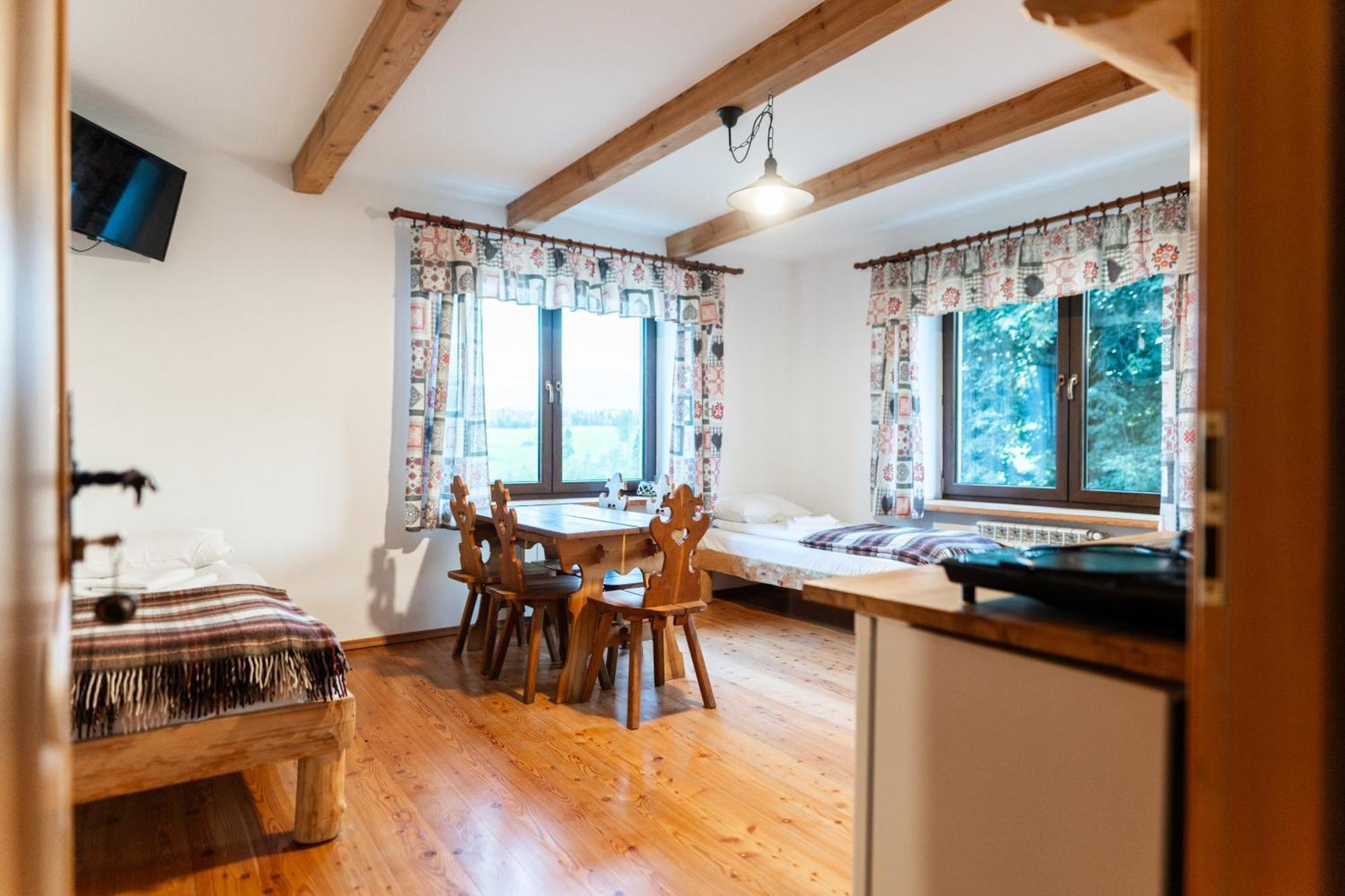 Ku Sosnie Apartment Буковина Татжанска Екстериор снимка