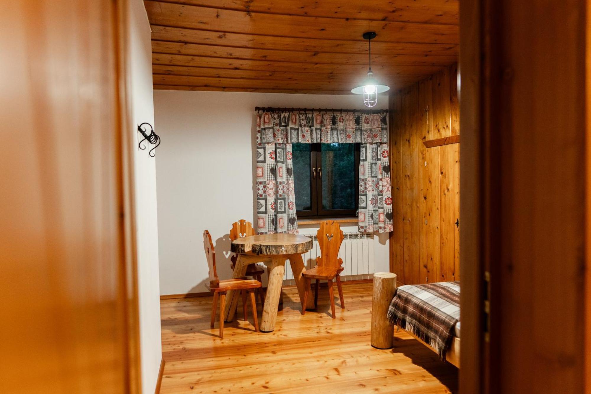 Ku Sosnie Apartment Буковина Татжанска Екстериор снимка