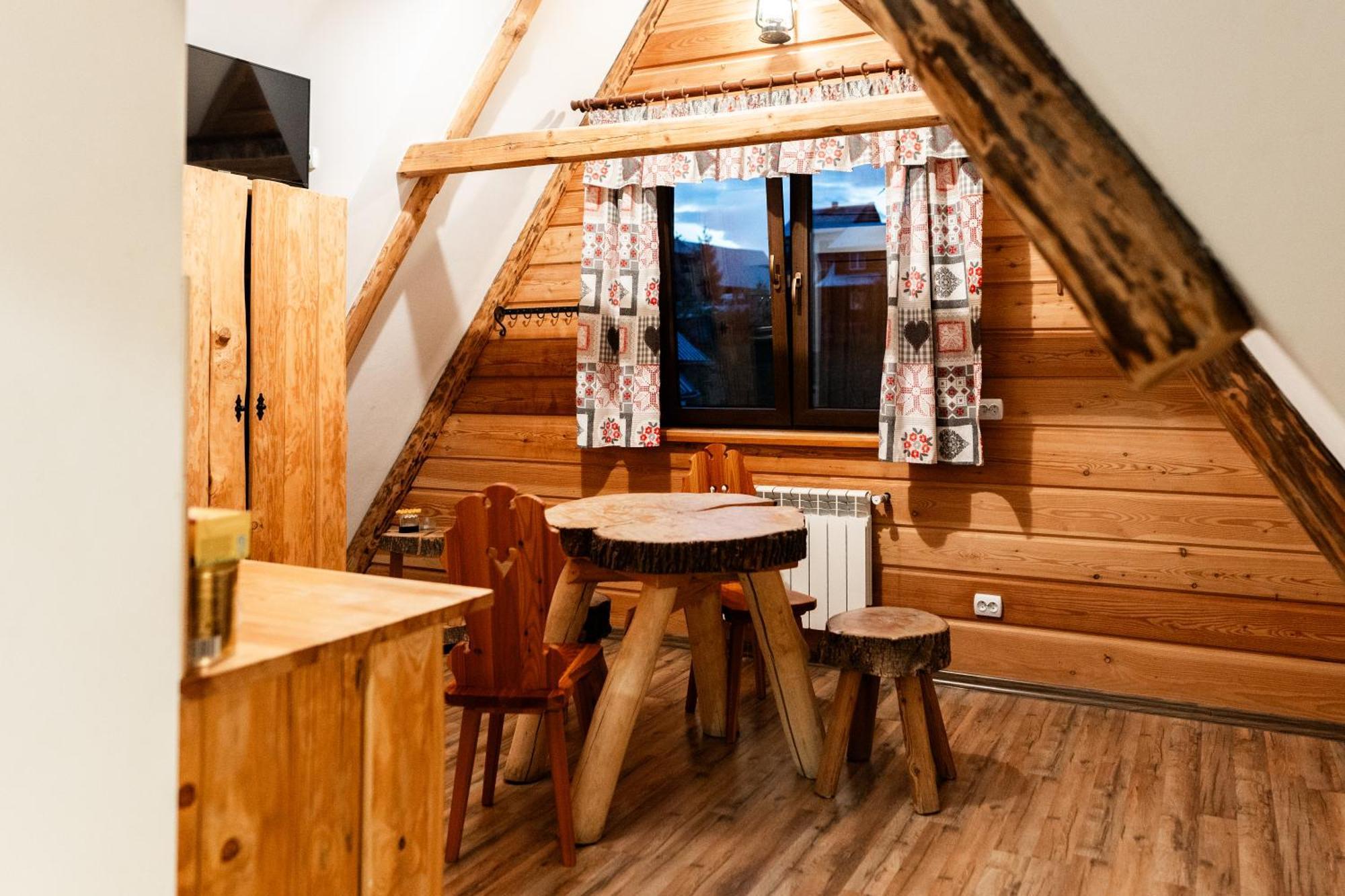 Ku Sosnie Apartment Буковина Татжанска Екстериор снимка